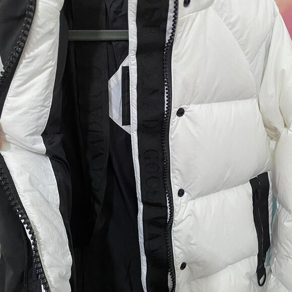 Canada Goose White Winter Down Jacket - Picture 7 of 11